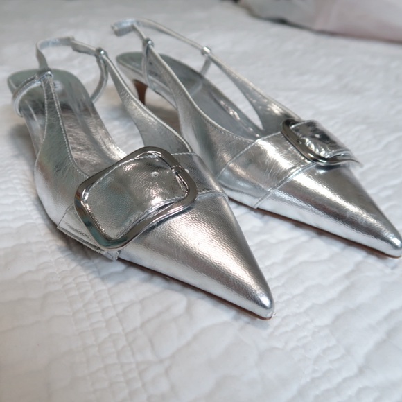 ZARA Silver Metallic Kitten Heel Shoes 39 - Picture 3 of 12